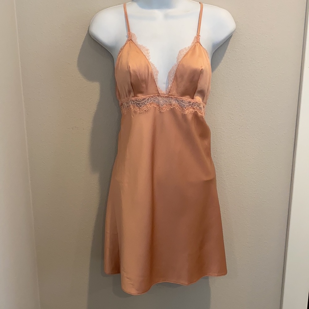Delicate Victoria's Secret Lace Nightie Chemise M